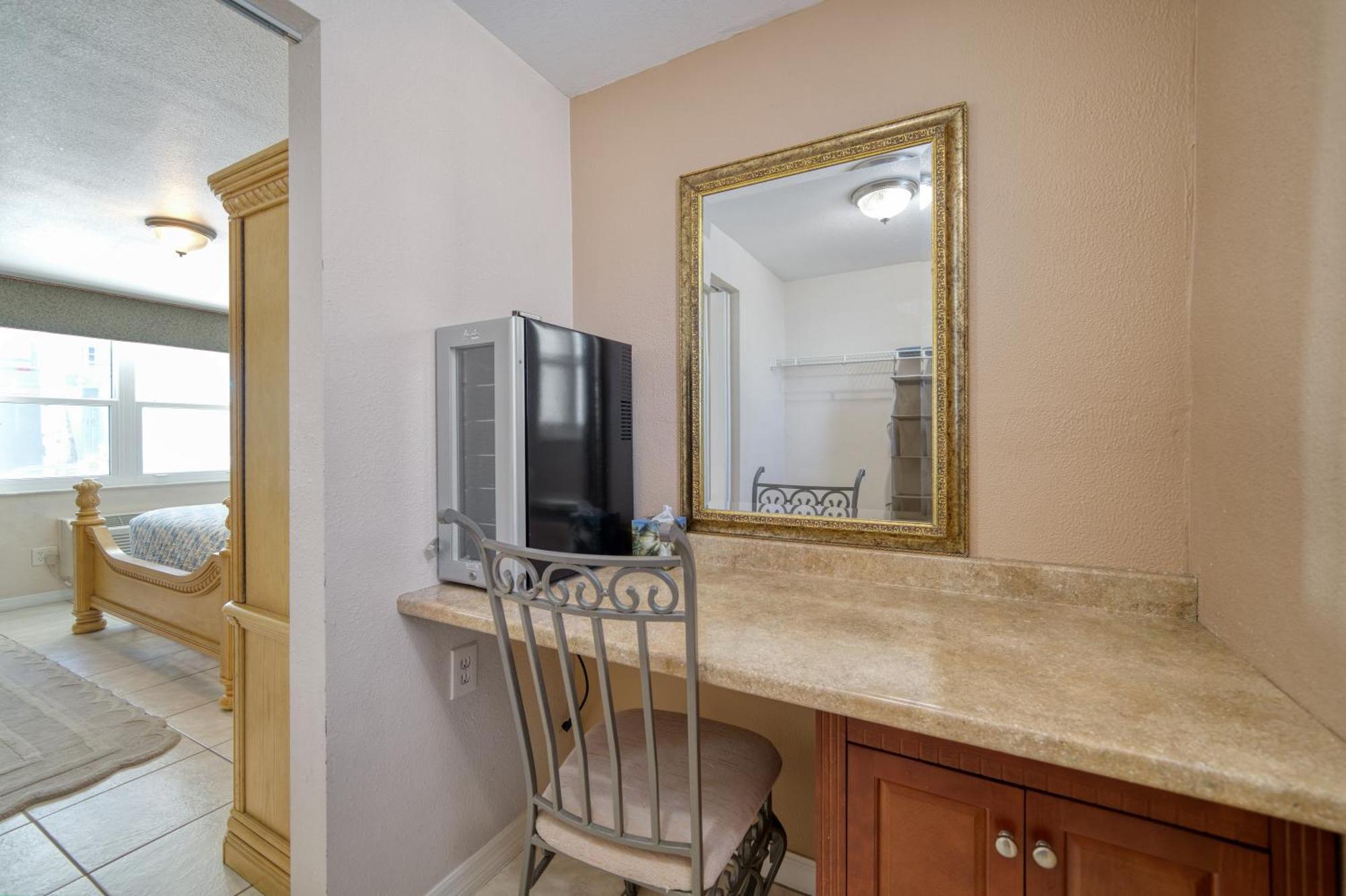 Camelot Beach Suites Clearwater Beach Dış mekan fotoğraf