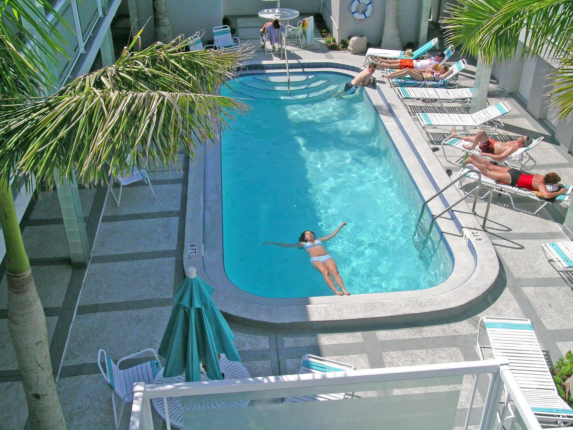Camelot Beach Suites Clearwater Beach Dış mekan fotoğraf